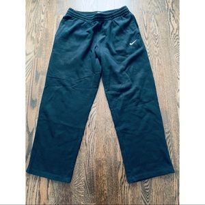 🔸Men’s Nike Sweatpants Size L!
